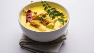 kadhi pakora