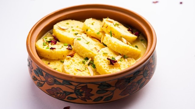 Read more about the article Rasmalai